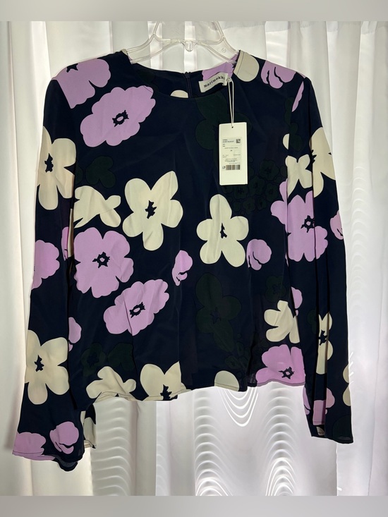 Marimekko Tops - NWT MARIMEKKO Navy Blue w/Lavender & White Flowers  Blouse size 38/M